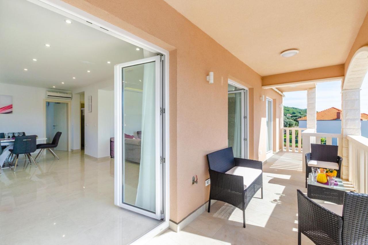 Antea Apartment Prizba Exterior photo